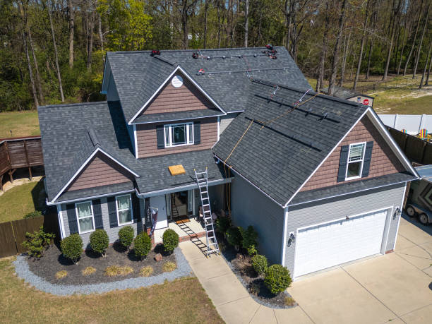Best Emergency Roof Repair Services  in Newport, WA